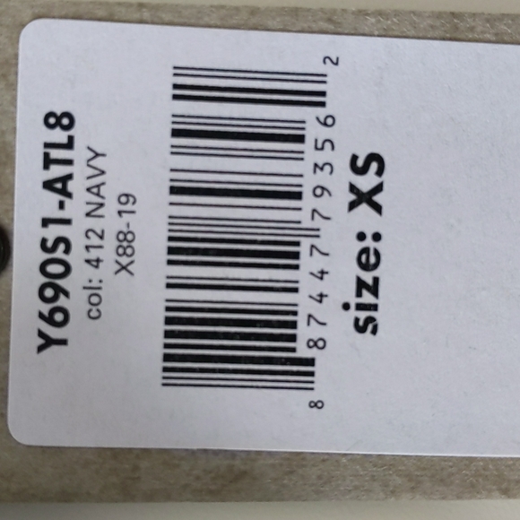 Beautiful John Varvatos XS thin cashmere sweater, never worn with tags - Picture 5 of 5